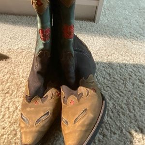 Women Cowboy Boots